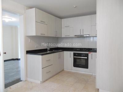 Apartamento en venta en Pinares, Pereira · foto 2 de 11