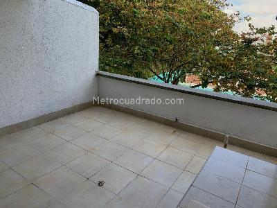 Apartamento en venta en Pinares, Pereira · foto 4 de 12