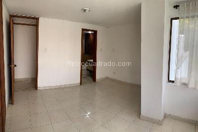 Apartamento en venta en Pinares, Pereira · foto 7 de 12