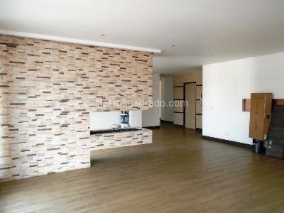 Apartamento en venta en Pinares, Pereira · foto 3 de 20