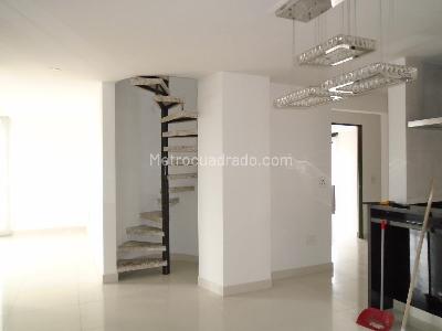Apartamento en venta en Los Alpes, Pereira · foto 3 de 15