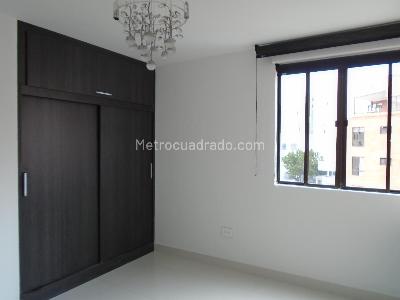 Apartamento en venta en Los Alpes, Pereira · foto 9 de 15