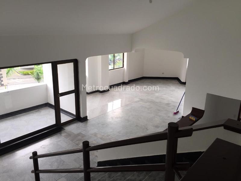 Local Comercial en Arriendo, LA ELVIRA, Pereira - Więcej