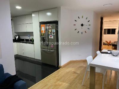 Apartamento en venta en Pinares, Pereira · foto 3 de 12