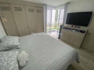 Apartamento de 3 alcobas en venta en Pinares, Pereira, 94 m² · foto 4 de 11