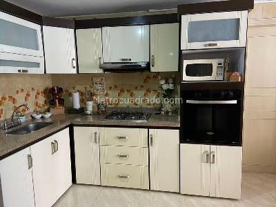 Apartamento en venta en Pinares, Pereira · foto 10 de 19