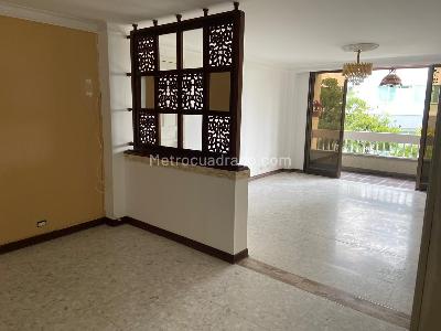 Apartamento en venta en Pinares, Pereira · foto 2 de 19