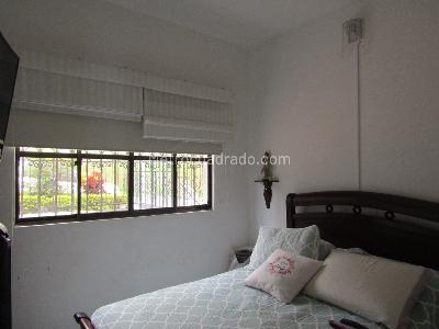 Casa de 5 alcobas en venta en Los Alpes, Pereira, 519 m² · foto 8 de 12