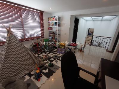 Casa en venta en Alamos, Pereira · foto 9 de 20