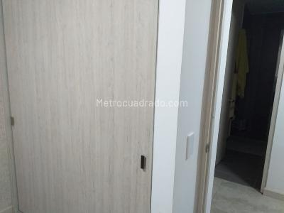 Apartamento en venta en Pinares, Pereira · foto 10 de 15