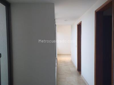 Apartamento en venta en Alamos, Pereira · foto 8 de 18