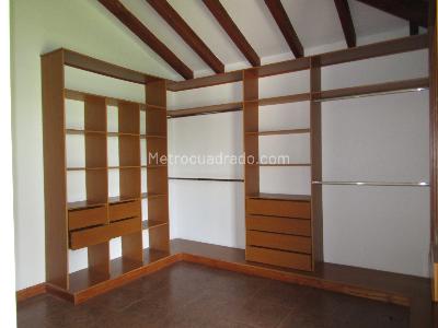 Casa de 4 alcobas en venta en Cerritos, Pereira, 545 m² · foto 13 de 20