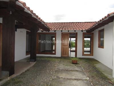 Casa de 4 alcobas en venta en Cerritos, Pereira, 545 m² · foto 5 de 20