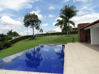 Casa de 4 alcobas en venta en Cerritos, Pereira, 545 m² · foto 3 de 20