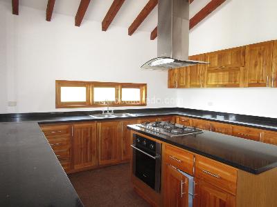 Casa de 4 alcobas en venta en Cerritos, Pereira, 545 m² · foto 8 de 20