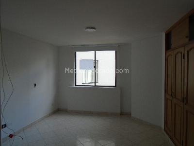 Apartamento en venta en Alamos, Pereira · foto 9 de 13