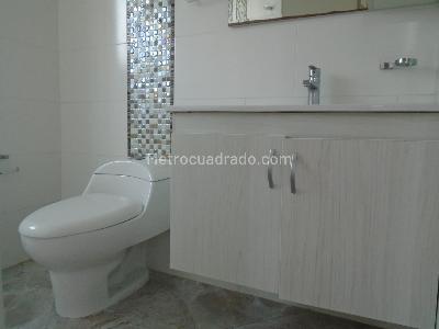 Apartamento en venta en Alamos, Pereira · foto 10 de 13