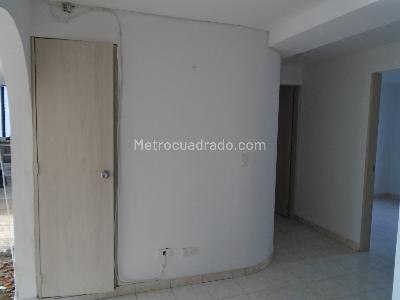 Apartamento en venta en Alamos, Pereira · foto 4 de 13