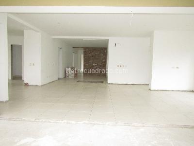 Casa de 3 alcobas en venta en Cerritos, Pereira, 303 m² · foto 6 de 15