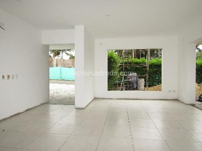 Casa de 3 alcobas en venta en Cerritos, Pereira, 303 m² · foto 3 de 15