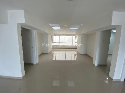 Local Comercial en Arriendo, Avenida 30 de agosto, Pereira