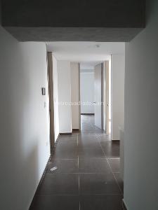Apartamento en venta en Alamos, Pereira · foto 5 de 14