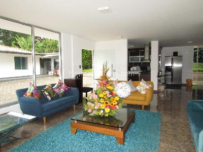 Casa de 5 alcobas en venta en Vía Cerritos, Pereira, 2000 m² · foto 3 de 20