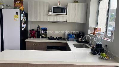 Apartamento en venta en Alamos, Pereira · foto 2 de 16