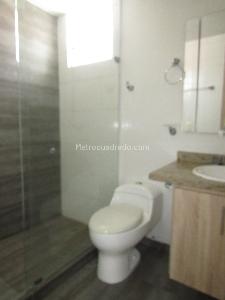 Casa en arriendo en Unicentro, Pereira · foto 7 de 13