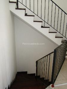 Casa en arriendo en Unicentro, Pereira · foto 3 de 13