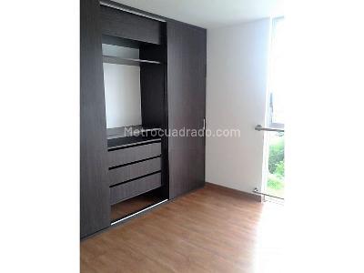 Apartamento en venta en Pinares, Pereira · foto 5 de 10