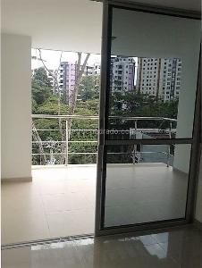 Apartamento en venta en Pinares, Pereira · foto 3 de 10