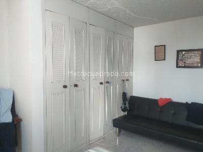 Apartamento en venta en Popular Modelo, Pereira · foto 7 de 11
