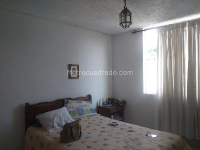 Apartamento en venta en Popular Modelo, Pereira · foto 8 de 11