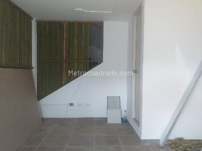 Local Comercial en Arriendo, CIRCUNVALAR, Pereira
