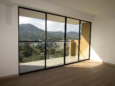 Apartamento en venta en Homcenter, Pereira · foto 2 de 15