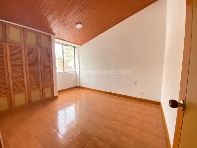 Casa de 3 alcobas en venta en Pinares, Pereira, 190 m² · foto 7 de 10