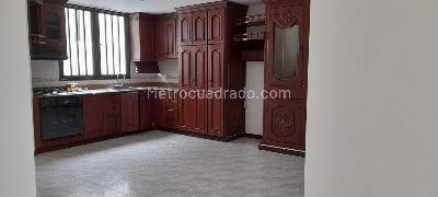 Casa en venta en Los Corales, Pereira · foto 9 de 17