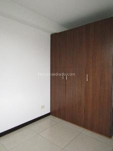 Apartamento en venta en Los Corales, Pereira · foto 11 de 15