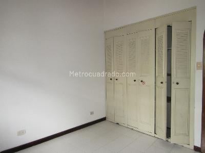 Casa de 3 alcobas en arriendo en Maraya, Pereira, 200 m² · foto 10 de 17