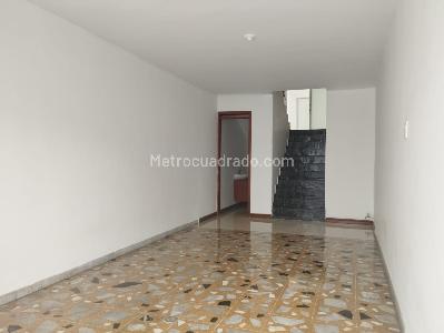 Casa en Arriendo, CIRCUNVALAR, Pereira