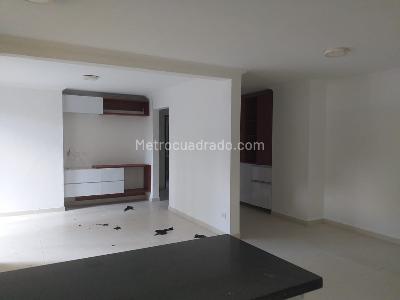 Apartamento en venta en Pinares, Pereira · foto 4 de 17