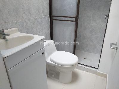 Apartamento en venta en Pinares, Pereira · foto 11 de 17