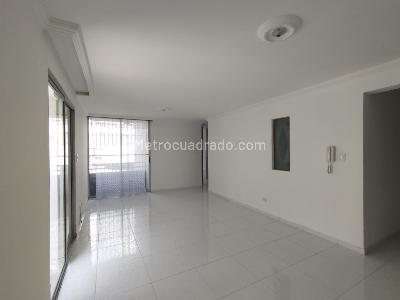 Apartamento en venta en Alamos, Pereira · foto 2 de 20