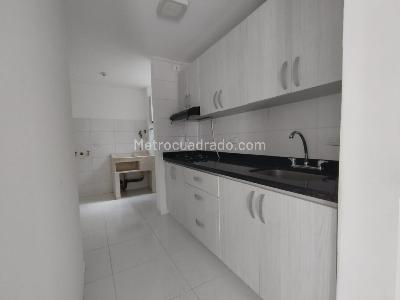 Apartamento en venta en Alamos, Pereira · foto 6 de 20