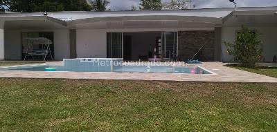 Casa de 5 alcobas en venta en Cerritos, Pereira, 530 m² · foto 12 de 12