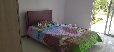 Casa de 5 alcobas en venta en Cerritos, Pereira, 530 m² · foto 4 de 12