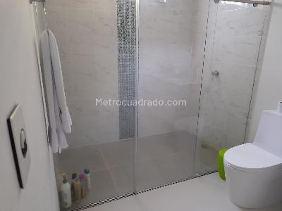 Casa de 5 alcobas en venta en Cerritos, Pereira, 530 m² · foto 6 de 12