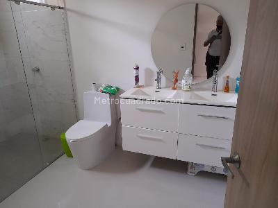 Casa de 5 alcobas en venta en Cerritos, Pereira, 530 m² · foto 7 de 12