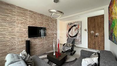 Casa de 3 alcobas en venta en Cerritos, Pereira, 243 m² · foto 12 de 20